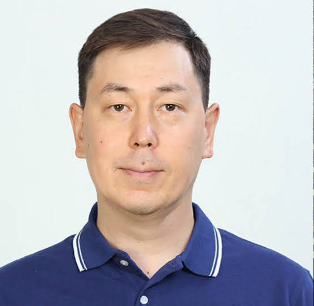 Dr. Azamat Zhamanov